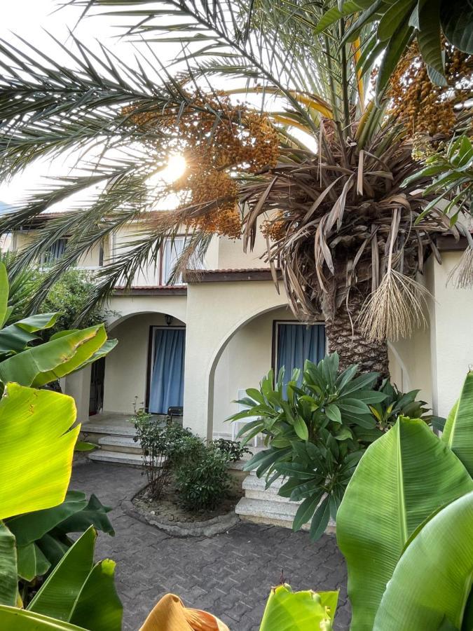 Club Alda Hotel Lapithos  Exterior foto
