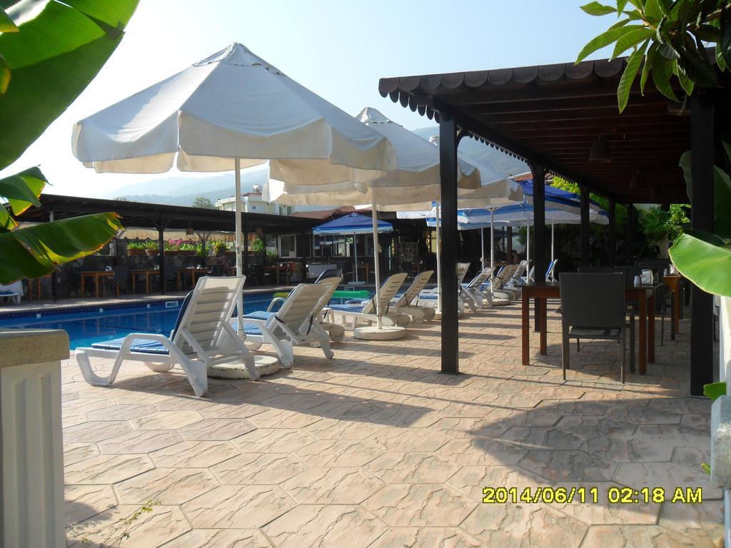 Club Alda Hotel Lapithos  Exterior foto
