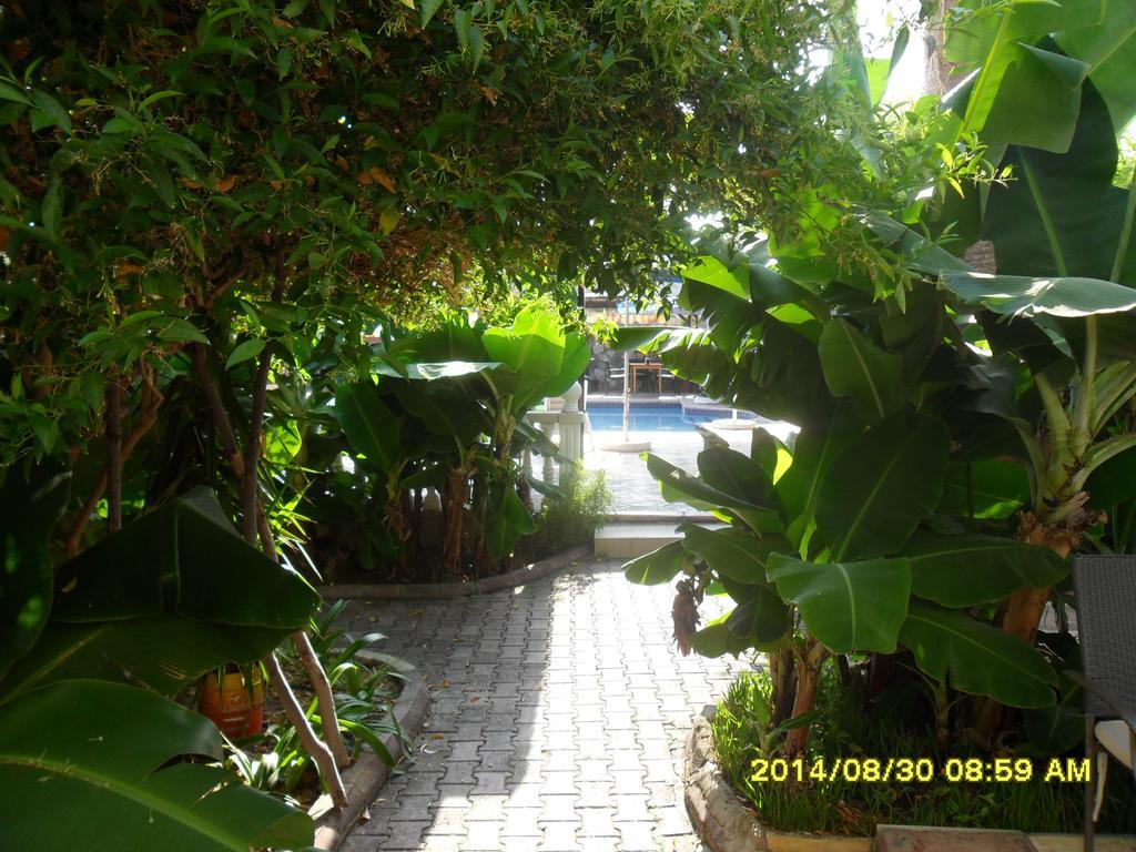 Club Alda Hotel Lapithos  Exterior foto