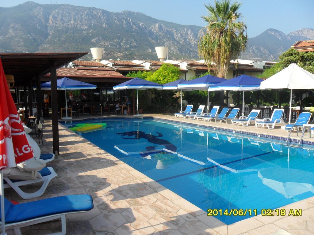 Club Alda Hotel Lapithos  Exterior foto