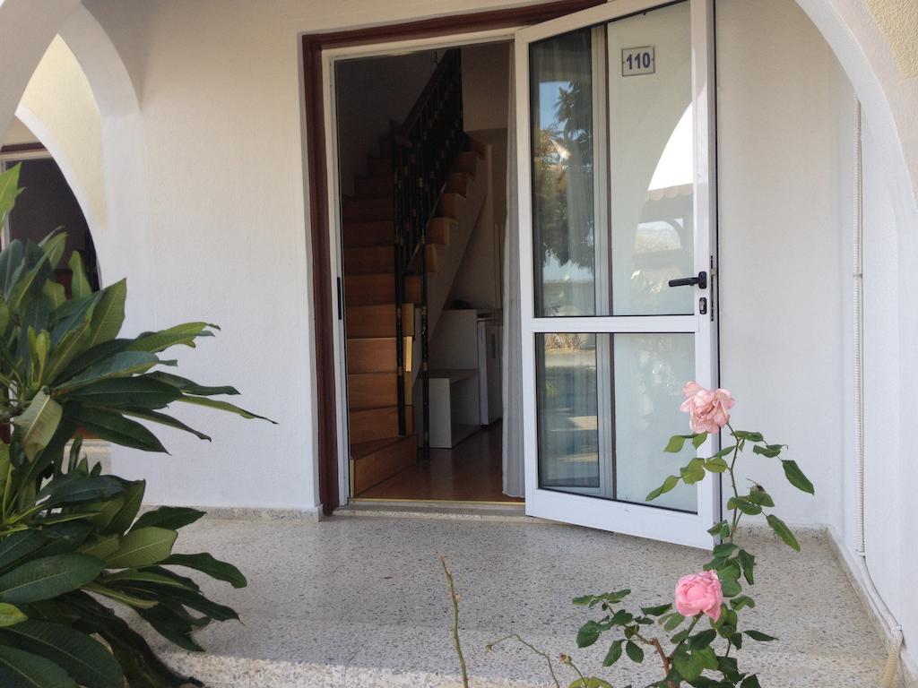 Club Alda Hotel Lapithos  Quarto foto