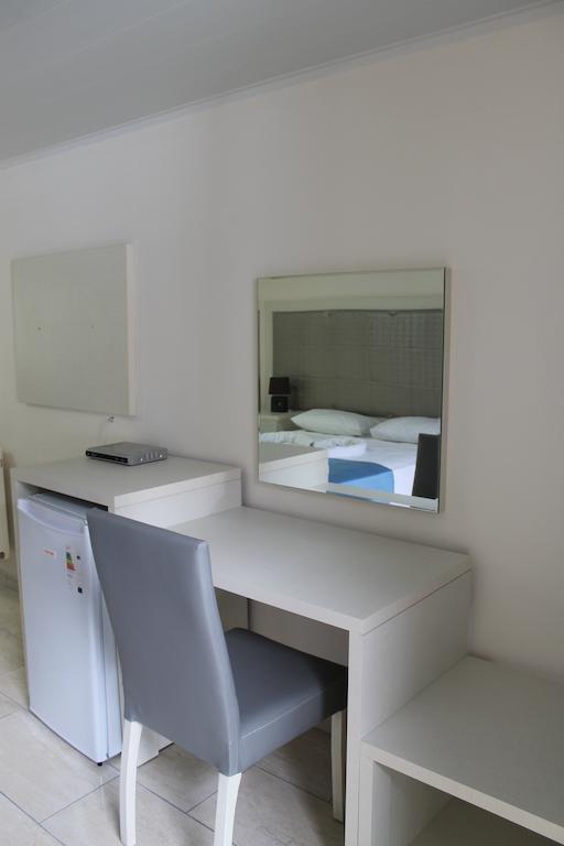 Club Alda Hotel Lapithos  Quarto foto